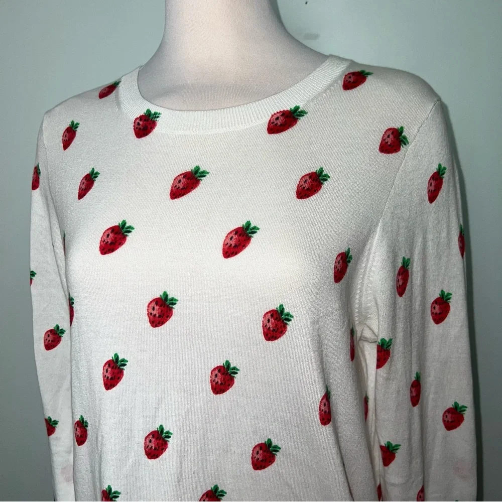 J. Crew Teddie Strawberry Print Cotton Sweater Cream Preppy Red Fruit Graphic L